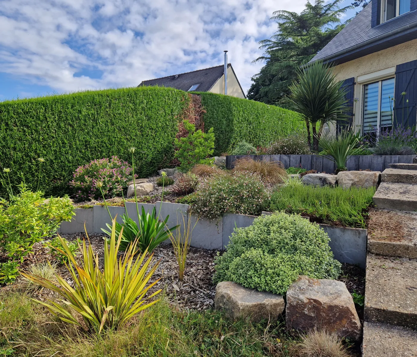 Yohimbe Paysagiste A Pleumeleuc Pres De Rennes Slider